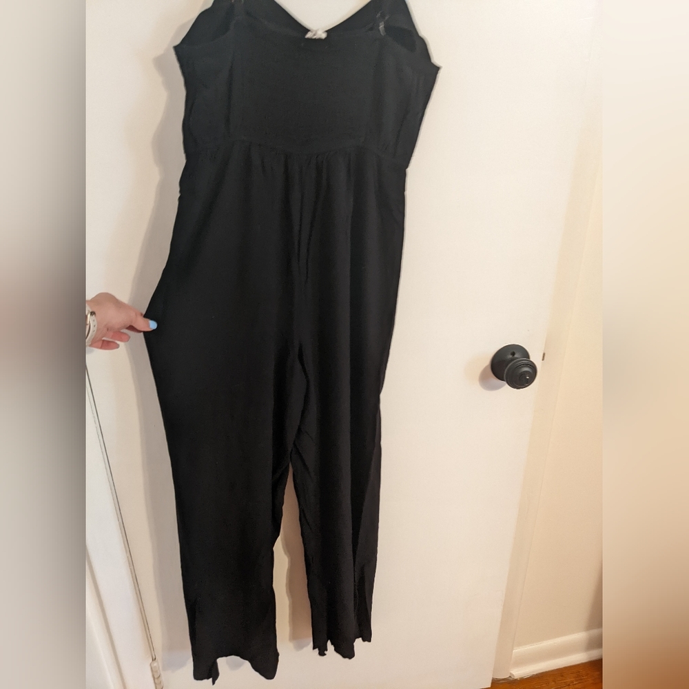 Jumpsuit - Picture 3 of 4